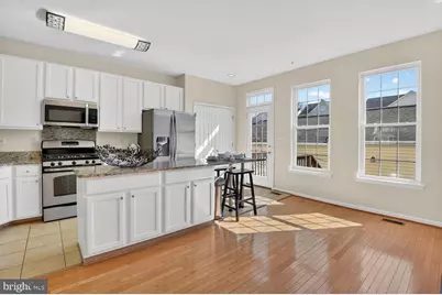 20 Golden Ash Way, Gaithersburg, MD 20878 - Photo 10