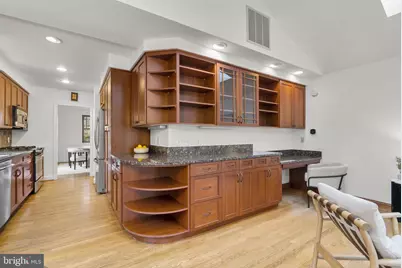 709 Woodside Parkway, Silver Spring, MD 20910 - Photo 10