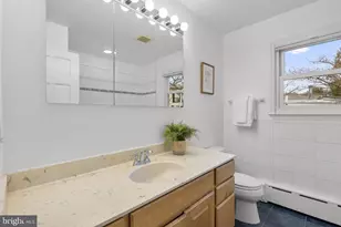 709 Woodside Pkwy, Silver Spring, MD 20910 - Photo 18