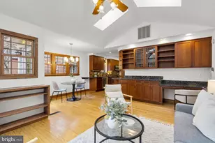 709 Woodside Pkwy, Silver Spring, MD 20910 - Photo 12