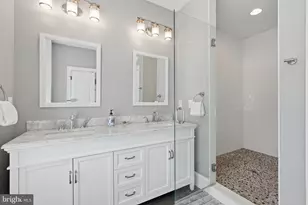 908 N Stonestreet Ave, Rockville, MD 20850 - Photo 44