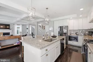 908 N Stonestreet Ave, Rockville, MD 20850 - Photo 8