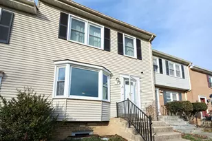 5 Briarstone Ln, Gaithersburg, MD 20877 - Photo 2