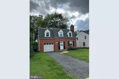 5816 Greenlawn Drive, Bethesda, MD 20814 - Photo 2