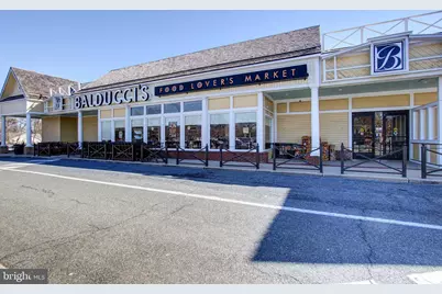 7400 Lakeview Drive #405, Bethesda, MD 20817 - Photo 30