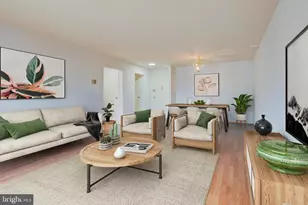 7400 Lakeview Dr, Bethesda, MD 20817 - Photo 6