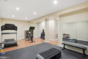 718 Turtle Pond Ln, Gaithersburg, MD 20878 - Photo 44