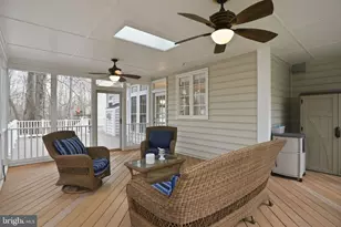 718 Turtle Pond Ln, Gaithersburg, MD 20878 - Photo 20