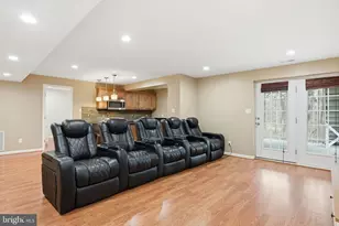 718 Turtle Pond Ln, Gaithersburg, MD 20878 - Photo 40