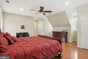 718 Turtle Pond Ln, Gaithersburg, MD 20878 - Photo 34