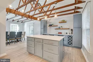 8501 Aqueduct Rd, Potomac, MD 20854 - Photo 18