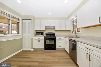 14 Cherry Grove, North Potomac, MD 20878 - Photo 20