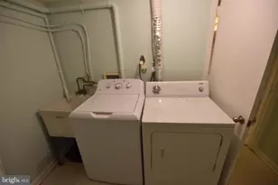 909 Maplewood Ave, Takoma Park, MD 20912 - Photo 12