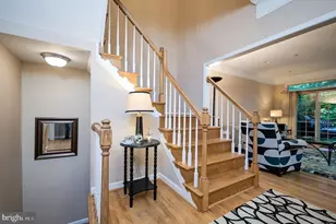 17949 Dumfries Cir, Olney, MD 20832 - Photo 4