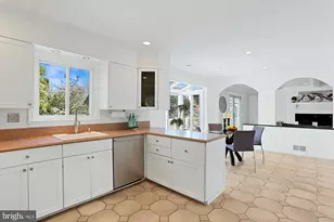 3 Hitching Post Pl, North Bethesda, MD 20852 - Photo 14