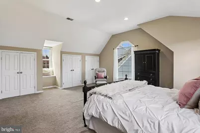 9 Midsummer Court, Gaithersburg, MD 20878 - Photo 32