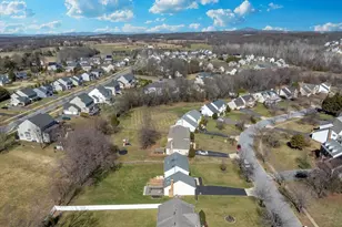 19716 Selby Ave, Poolesville, MD 20837 - Photo 86