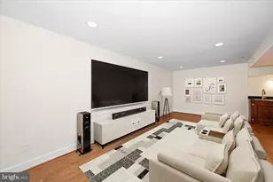 19716 Selby Ave, Poolesville, MD 20837 - Photo 50