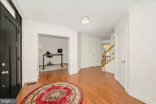 19716 Selby Ave, Poolesville, MD 20837 - Photo 6