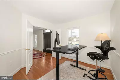 19716 Selby Avenue, Poolesville, MD 20837 - Photo 8