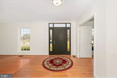 19716 Selby Avenue, Poolesville, MD 20837 - Photo 4