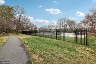 13 Pickering Ct, Germantown, MD 20874 - Photo 38