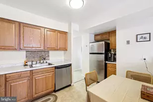 13 Pickering Ct, Germantown, MD 20874 - Photo 14