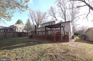 13404 Dowlais Dr, Rockville, MD 20853 - Photo 32