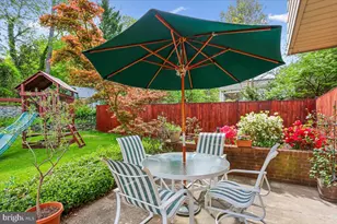 9909 Ashburton Ln, Bethesda, MD 20817 - Photo 30