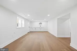 13711 Parkland Dr, Rockville, MD 20853 - Photo 26