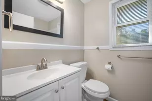 13306 Grenoble Dr, Rockville, MD 20853 - Photo 20