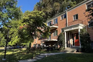 10650 Weymouth St, Bethesda, MD 20814 - Photo 2