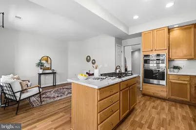 502 King Farm Boulevard #207, Rockville, MD 20850 - Photo 12