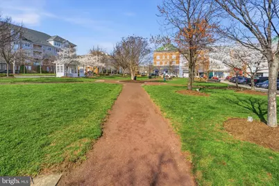 502 King Farm Boulevard #207, Rockville, MD 20850 - Photo 32