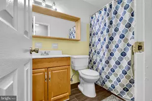 1 Bethayres Ct, Derwood, MD 20855 - Photo 26