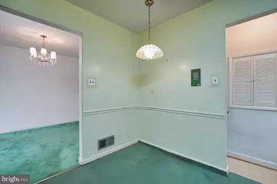 9403 Avenel Road, Silver Spring, MD 20903 - Photo 10