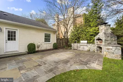 7425 Royal Dominion Drive, Bethesda, MD 20817 - Photo 6