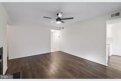 20248 Shipley Terrace #301, Germantown, MD 20874 - Photo 12