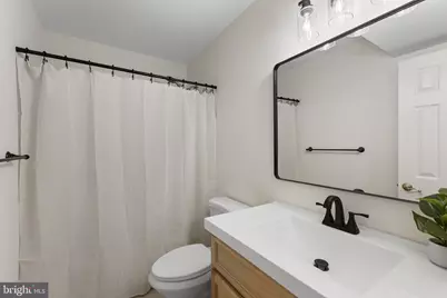 20248 Shipley Terrace #301, Germantown, MD 20874 - Photo 16