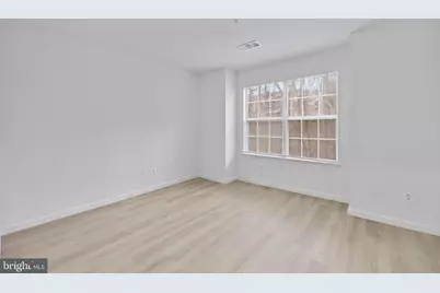 18512 Boysenberry Drive #126, Gaithersburg, MD 20879 - Photo 12