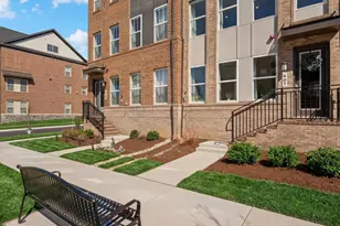 407 Armstrong Pl, Gaithersburg, MD 20878 - Photo 2