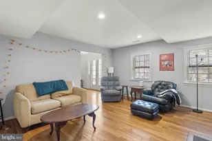 4843 Willett Pkwy, Chevy Chase, MD 20815 - Photo 4