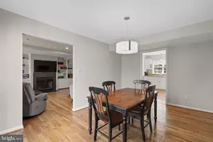 4843 Willett Pkwy, Chevy Chase, MD 20815 - Photo 8