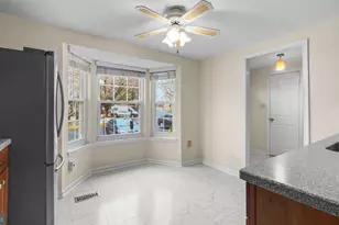 20405 Afternoon Ln, Germantown, MD 20874 - Photo 4