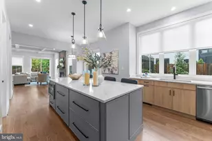 8104 Woodhaven Blvd, Bethesda, MD 20817 - Photo 34