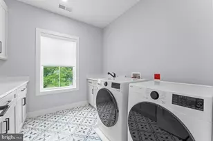 8104 Woodhaven Blvd, Bethesda, MD 20817 - Photo 48