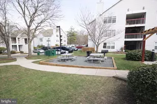 9836 Hellingly Pl, Montgomery Village, MD 20886 - Photo 22