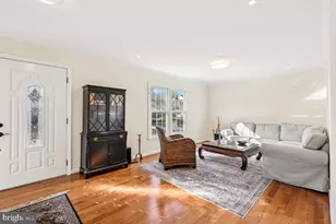 4 Camden Ct, Rockville, MD 20850 - Photo 6