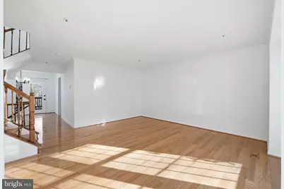 19217 Cross Ridge Drive, Germantown, MD 20874 - Photo 2