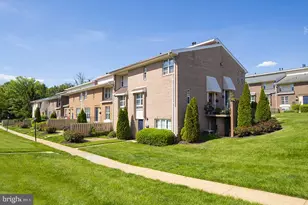 1699 Yale Pl, Rockville, MD 20850 - Photo 4
